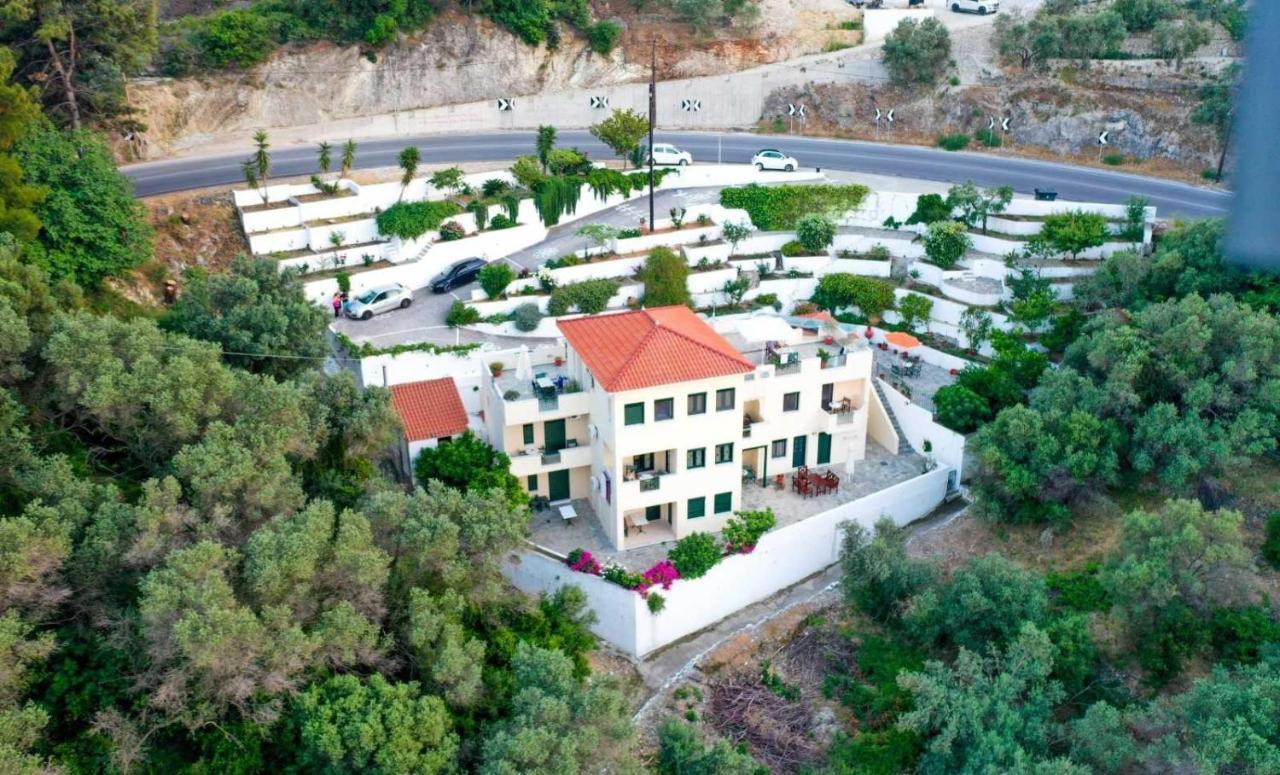 קוקארי Marina Apartments מראה חיצוני תמונה