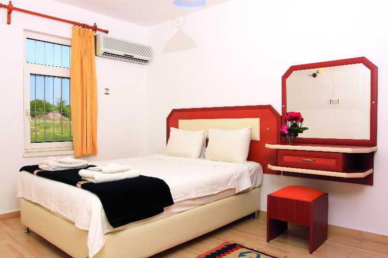 קוקארי Marina Apartments מראה חיצוני תמונה