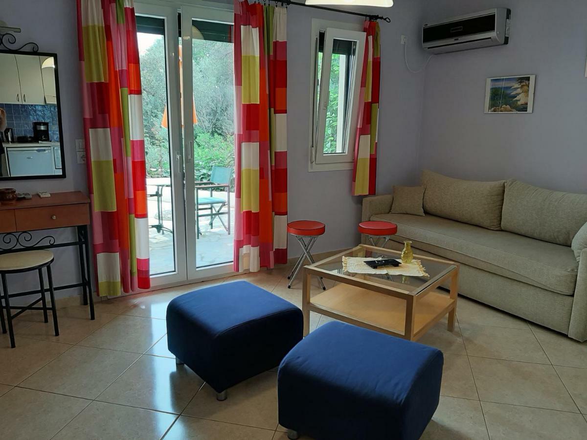 קוקארי Marina Apartments מראה חיצוני תמונה