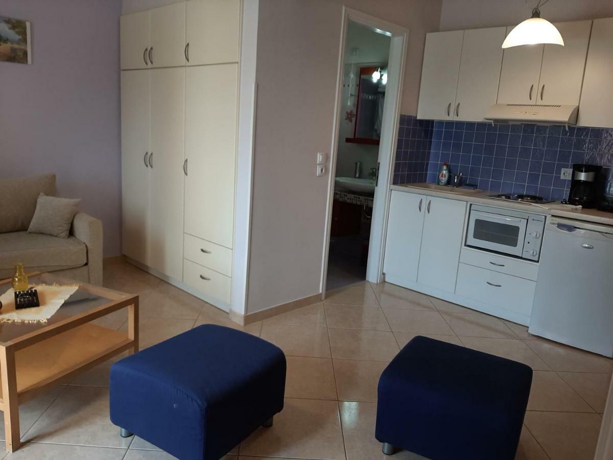 קוקארי Marina Apartments מראה חיצוני תמונה