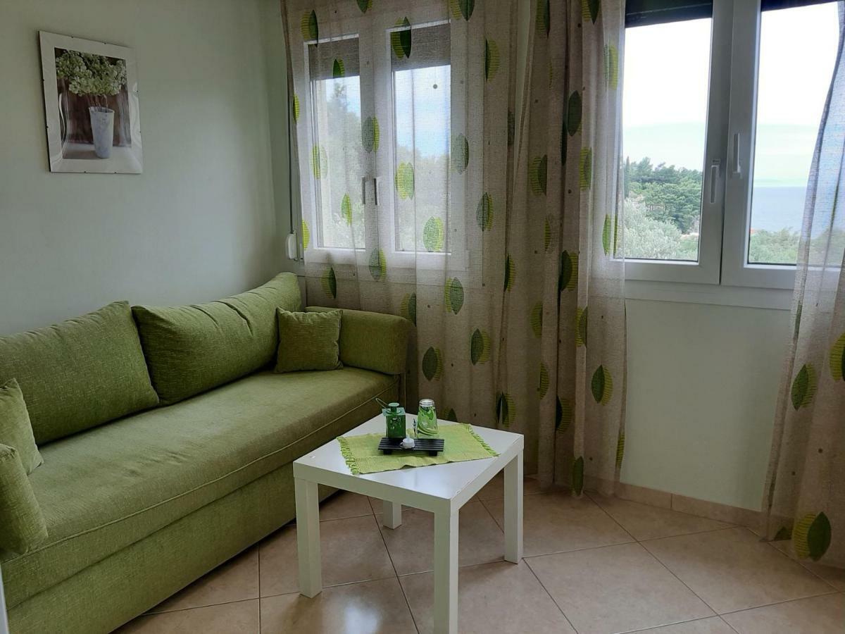 קוקארי Marina Apartments מראה חיצוני תמונה